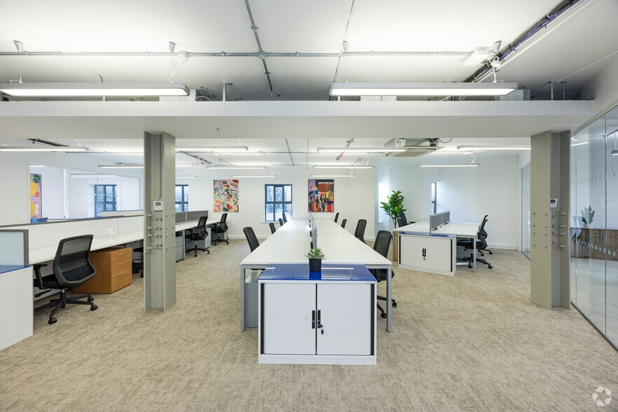 46-48 Webber St, London for lease - Interior Photo - Image 2 of 29