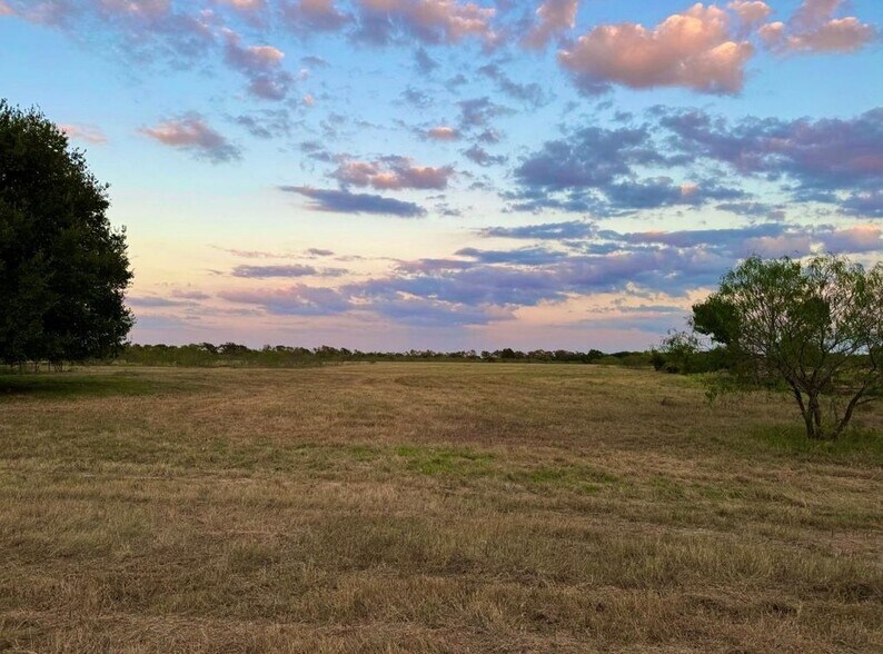 80 Acres TBD LCR 648, Thornton, TX à vendre - Photo du bâtiment - Image 2 de 14