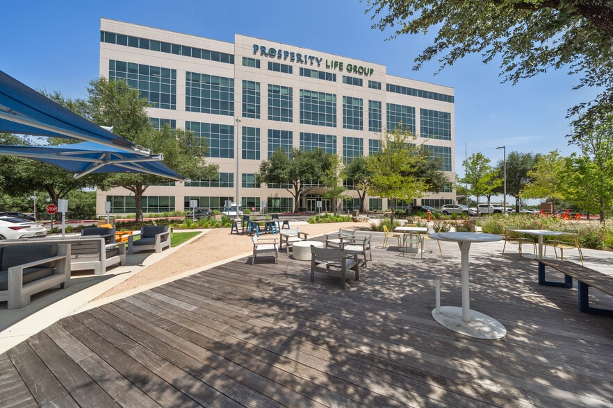 10801 N MoPac Expy, Austin, TX for lease - Building Photo - Image 1 of 8