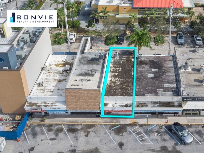 1085 SE 17th St, Fort Lauderdale, FL for sale - Building Photo - Image 2 of 16