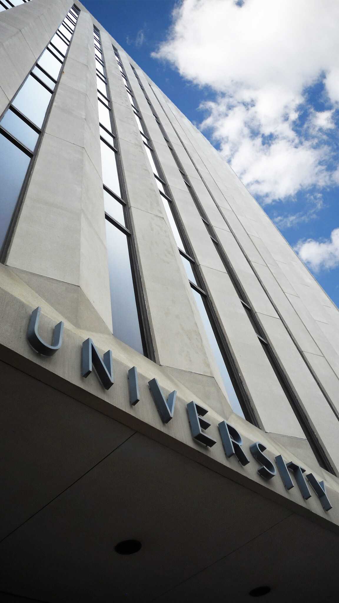 1123 S University Ave, Little Rock, AR à louer Photo du bâtiment- Image 1 de 11