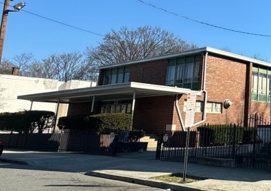 Specialty Use Religious Campus Passaic portfolio of 3 properties for sale on LoopNet.ca - Building Photo - Image 1 of 10