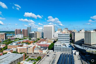 1111 E Main St, Richmond, VA - AERIAL map view