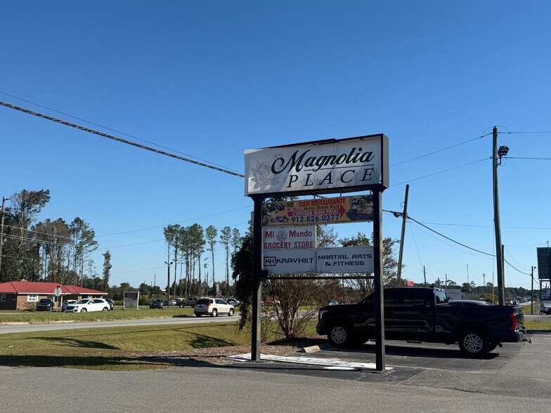 5926-5946 Ga-21 Hwy, Rincon, GA à vendre - Photo du bâtiment - Image 2 de 7