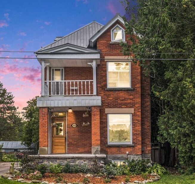 1820 Farwel St, Ottawa, ON à vendre Photo du bâtiment- Image 1 de 1