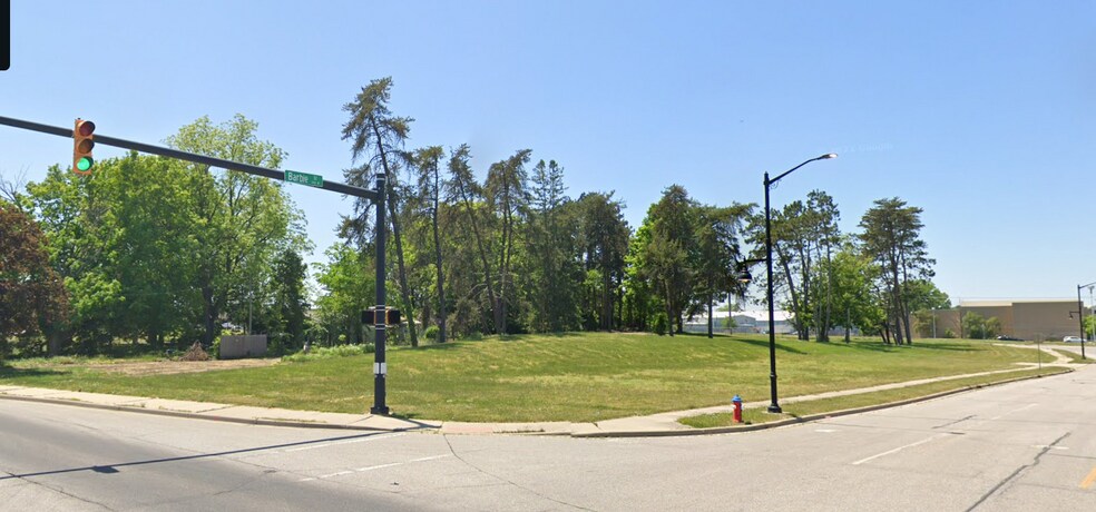 4101 S Main St, South Bend, IN à vendre - Photo du bâtiment - Image 2 de 7