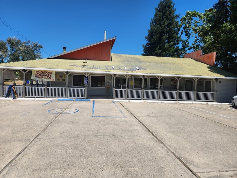 7998 W Highway 12, Wallace, CA à vendre - Photo du bâtiment - Image 3 de 5
