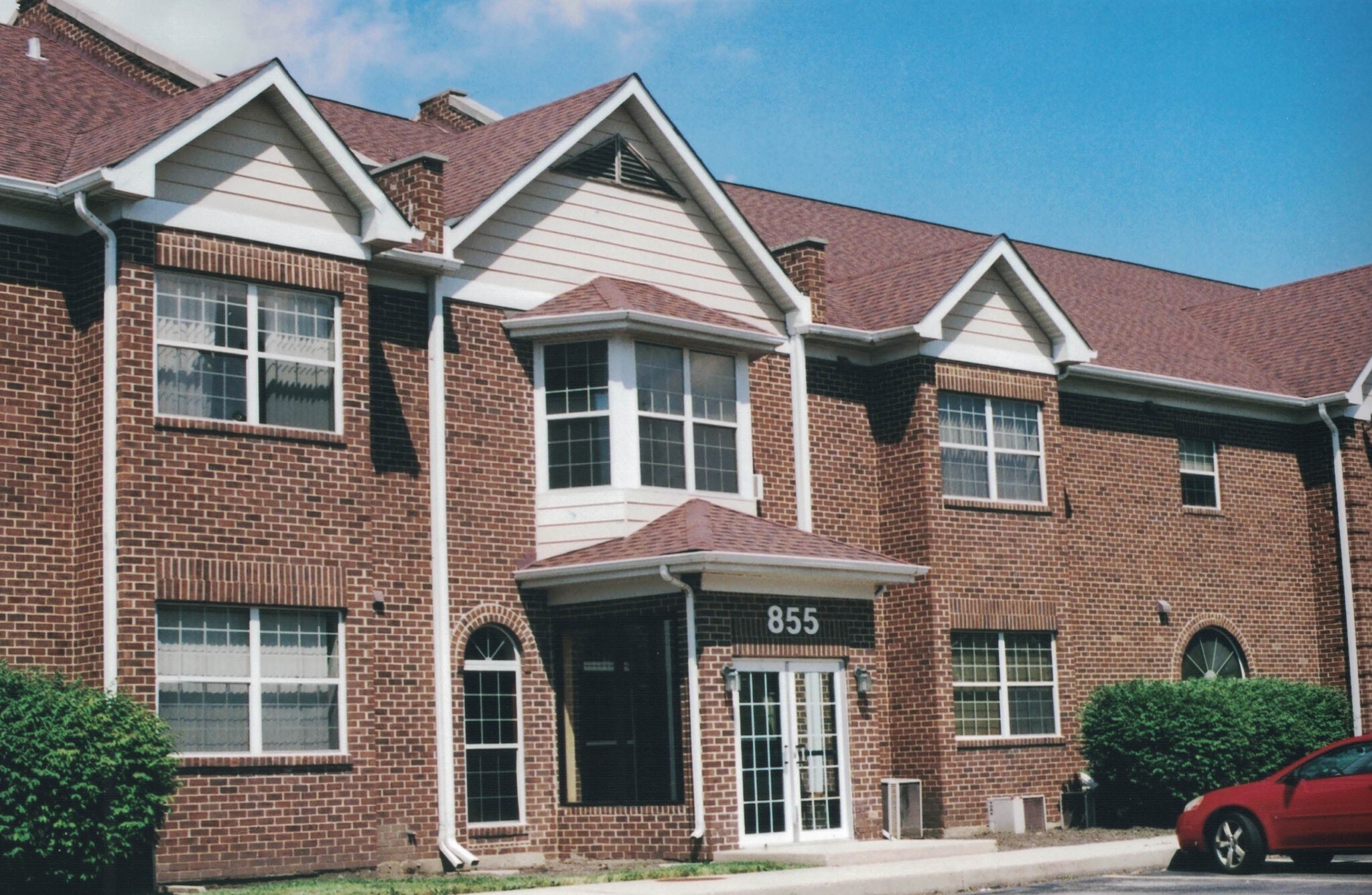855 E Golf Rd, Arlington Heights, IL à louer Photo du bâtiment- Image 1 de 4