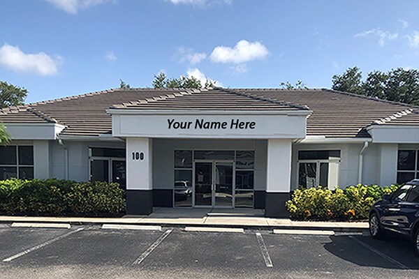 6150 Diamond Centre Ct, Fort Myers, FL à vendre - Photo du bâtiment - Image 1 de 6