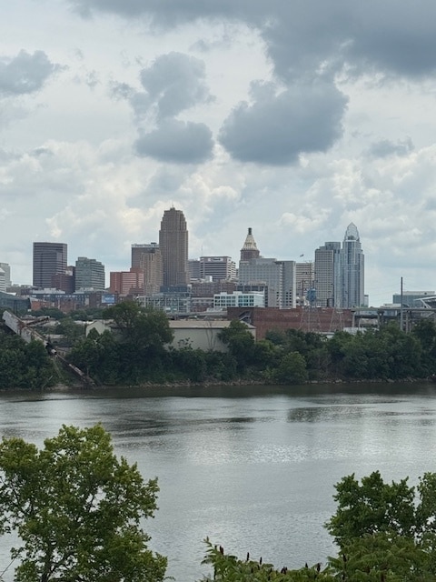 65 River Rd, Ludlow, KY for sale Primary Photo- Image 1 of 4