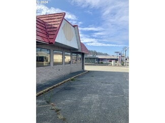 More details for 29565 Ellensburg Ave, Gold Beach, OR - Retail for Sale