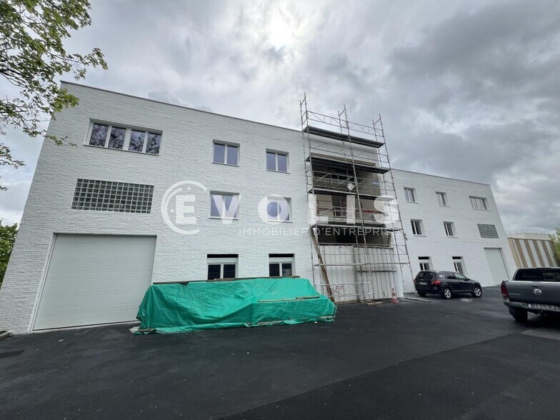 Flex in Neuilly-sur-Marne for lease - Building Photo - Image 2 of 3