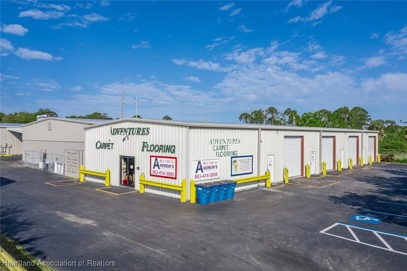4228-4231 Commercial Dr, Sebring, FL à vendre Photo principale- Image 1 de 10