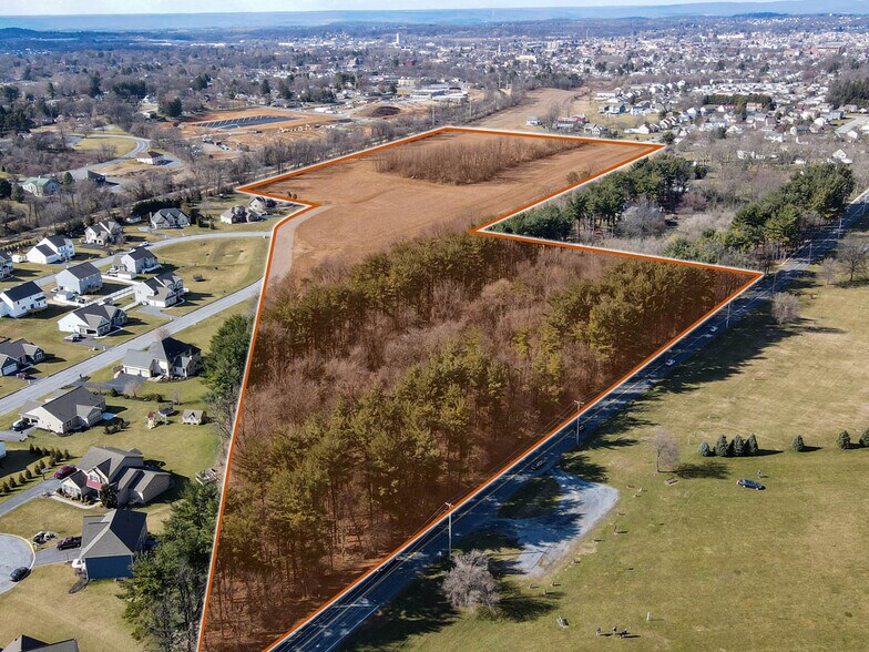 21 Wilhelm Ave, Lebanon, PA à vendre - Aérien - Image 3 de 6