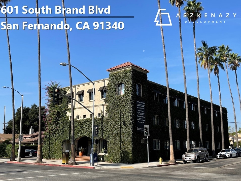 601 S Brand Blvd, San Fernando, CA for lease Primary Photo- Image 1 of 7