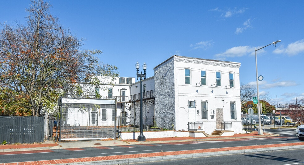 920-922 M St SE, Washington, DC for sale - Building Photo - Image 1 of 8