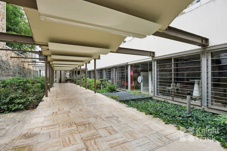 50 Avenue Daumesnil, Paris for lease - Building Photo - Image 2 of 9