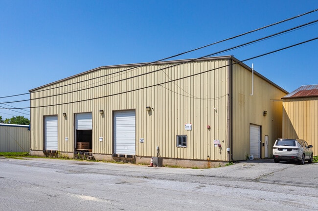 More details for 4 Copper Dr, Wilmington, DE - Industrial for Lease