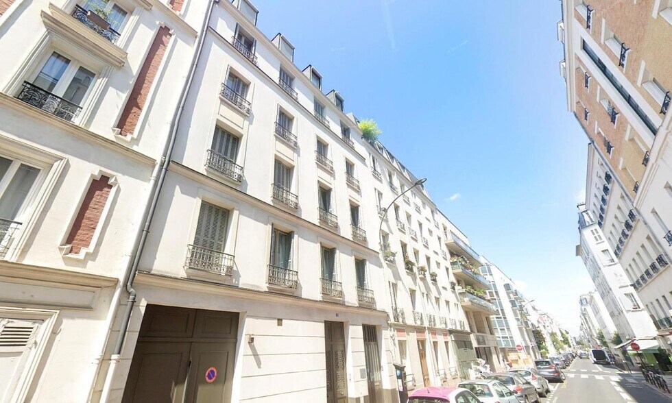 Bureau dans Levallois-Perret à louer - Photo du bâtiment - Image 2 de 16