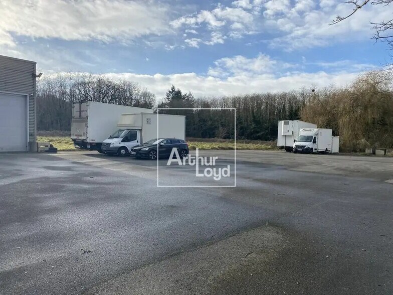 Flex in Champcueil for sale - Building Photo - Image 1 of 20