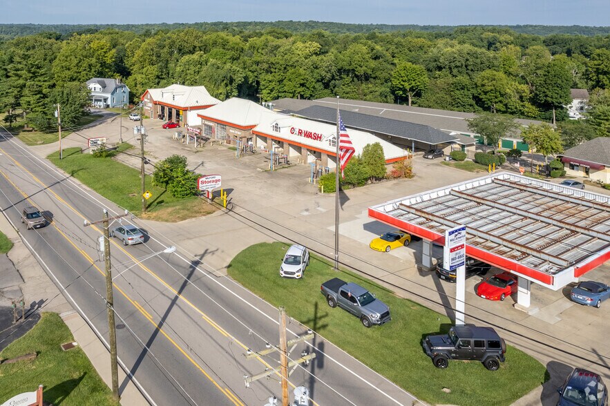 1049 Main St, Milford, OH à vendre - Aérien - Image 2 de 35