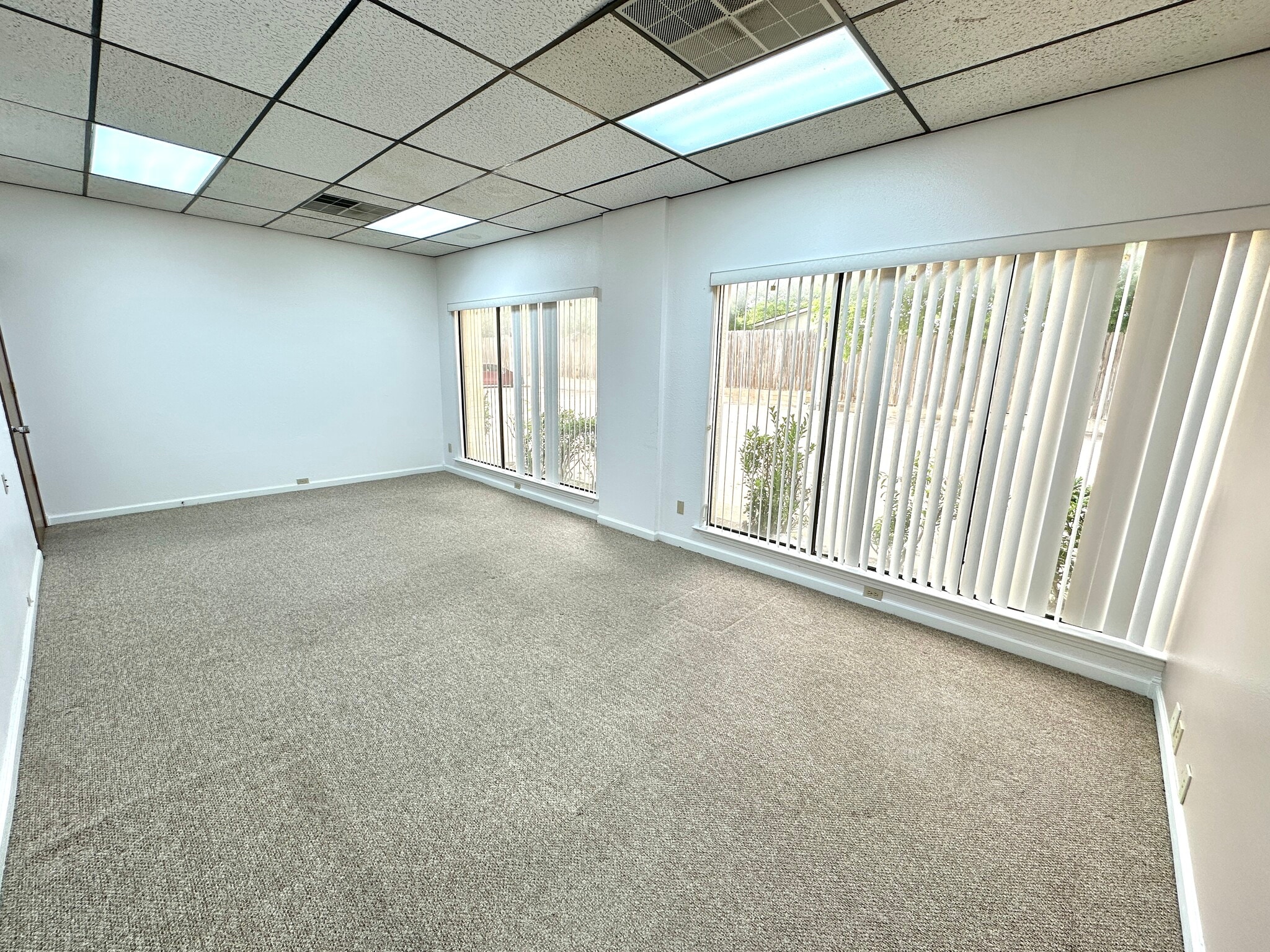 6825 Manhattan Blvd, Fort Worth, TX for sale Interior Photo- Image 1 of 1