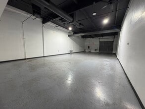 14305 N 79th St, Scottsdale, AZ for lease Interior Photo- Image 1 of 2