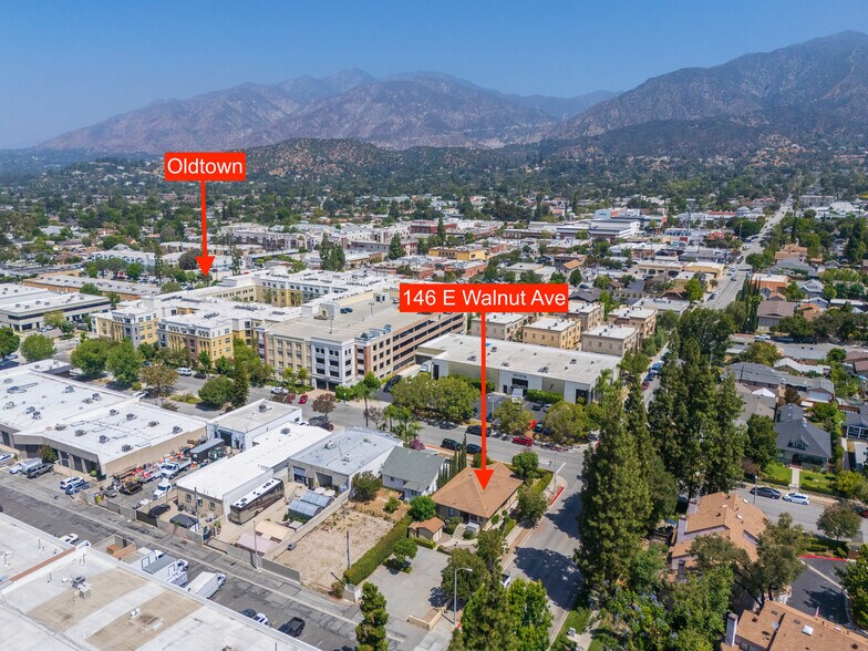 146 E Walnut Ave, Monrovia, CA à vendre - Aérien - Image 1 de 41