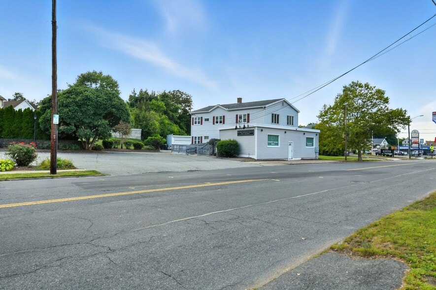 485 Main St, Springfield, MA for sale - Building Photo - Image 2 of 12
