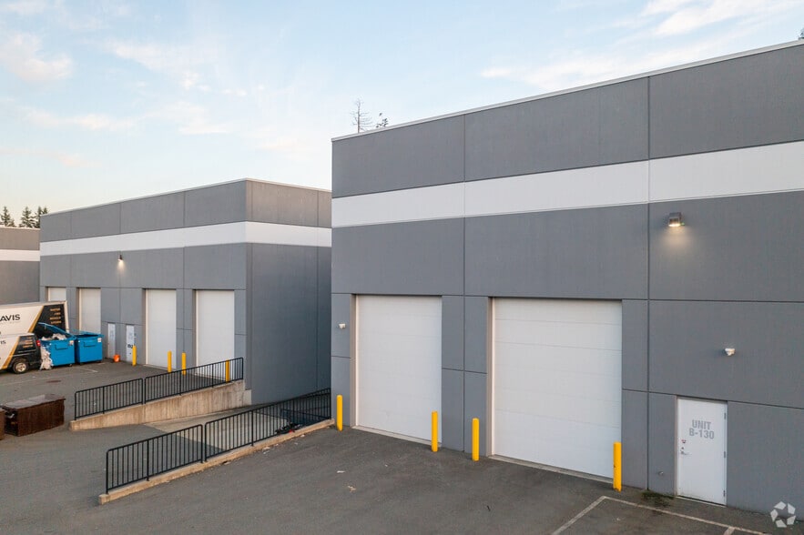 5525 272nd St, Langley Twp, BC à vendre - Photo du bâtiment - Image 3 de 5