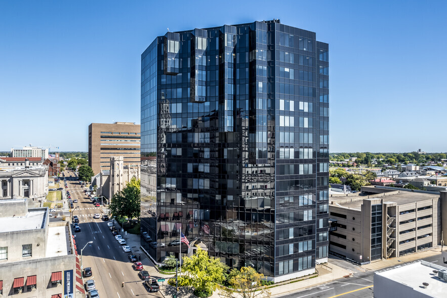 200 Jefferson Ave, Memphis, TN à louer - Photo du bâtiment - Image 1 de 20