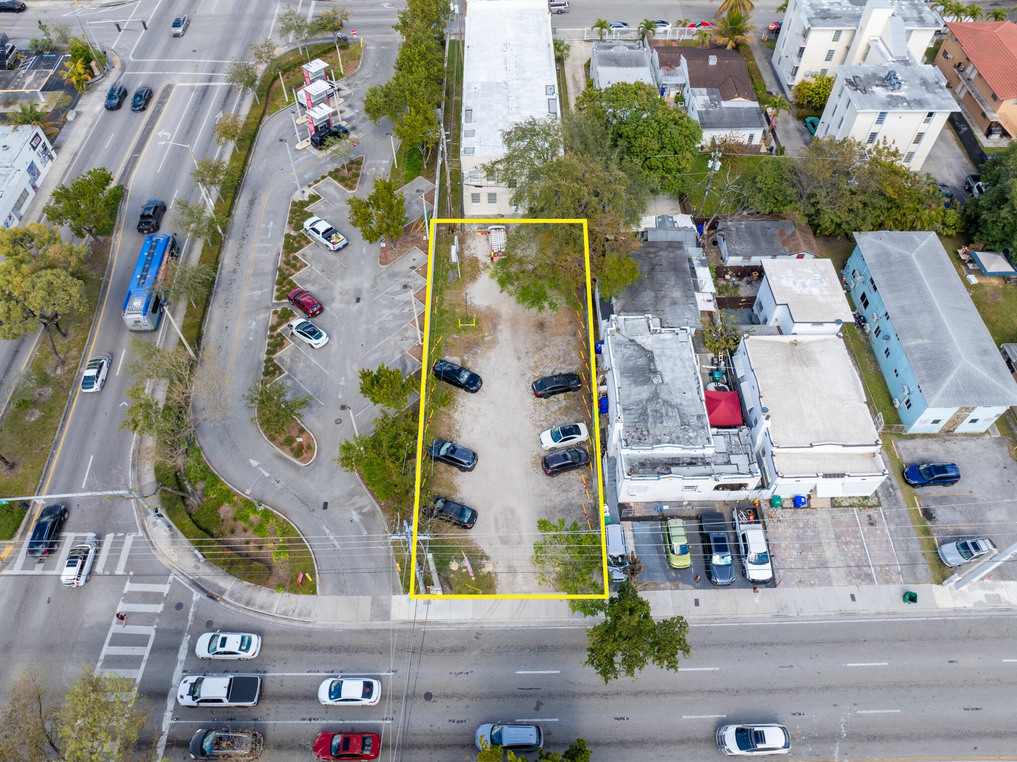 SW 7 st, Miami, FL for sale Primary Photo- Image 1 of 10
