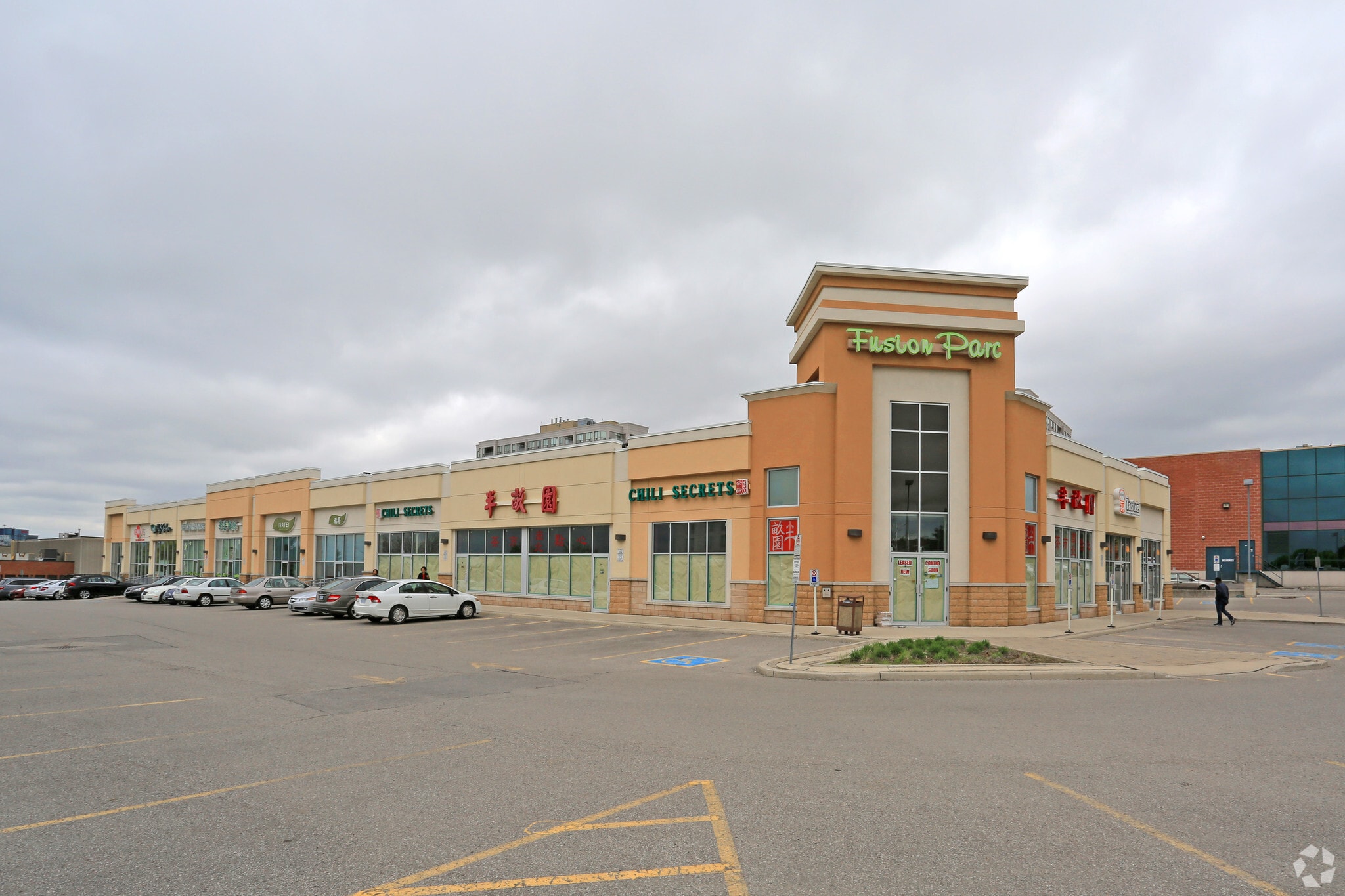 9021 Leslie St, Richmond Hill, ON for sale Primary Photo- Image 1 of 1