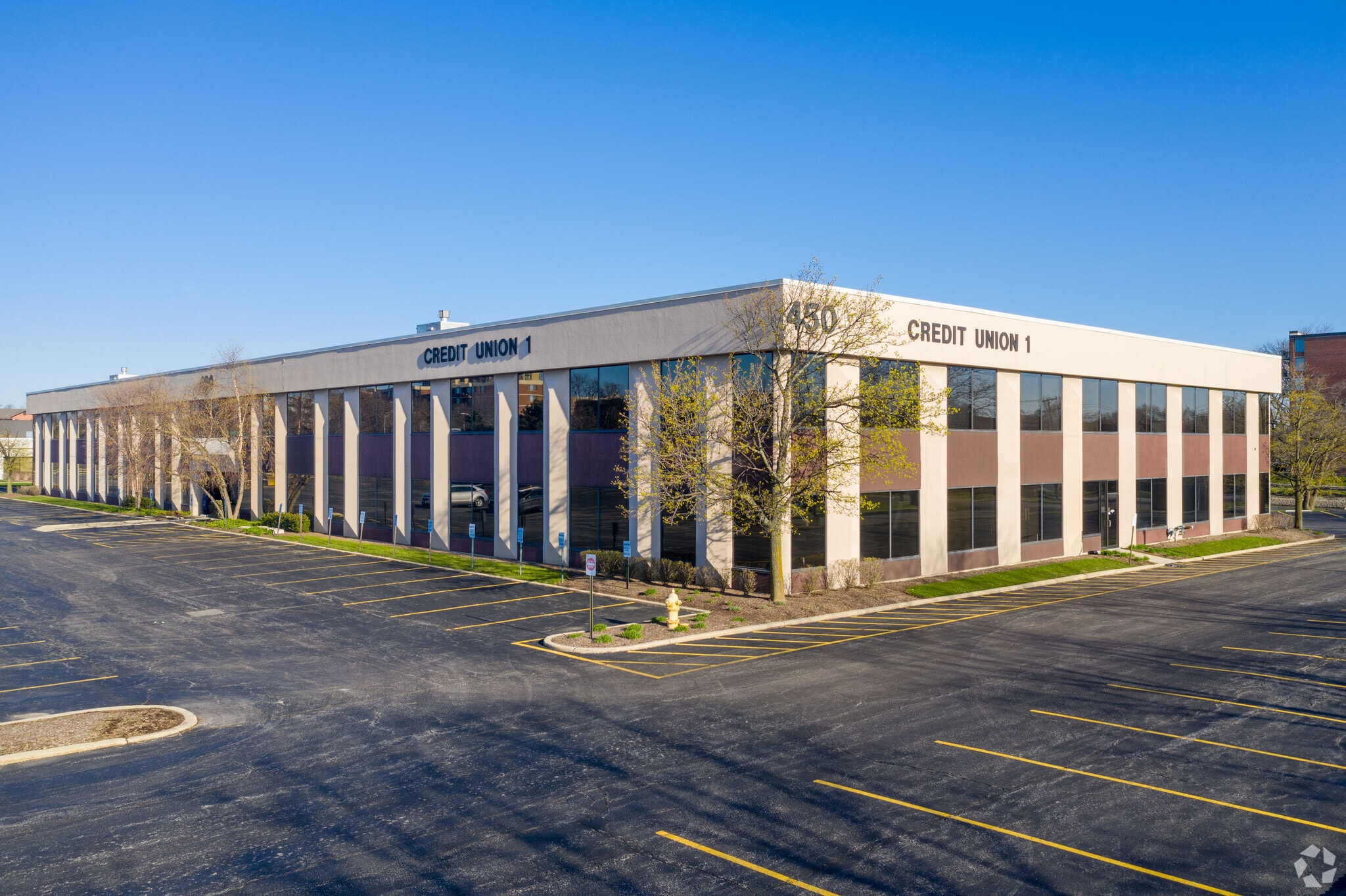 450 E 22nd St, Lombard, IL for lease Primary Photo- Image 1 of 5