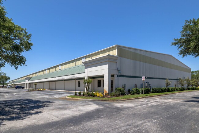More details for 3135 Drane Field Rd, Lakeland, FL - Industrial for Lease