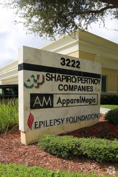 3222 Commerce Pl, West Palm Beach, FL for lease - Other - Image 3 of 9