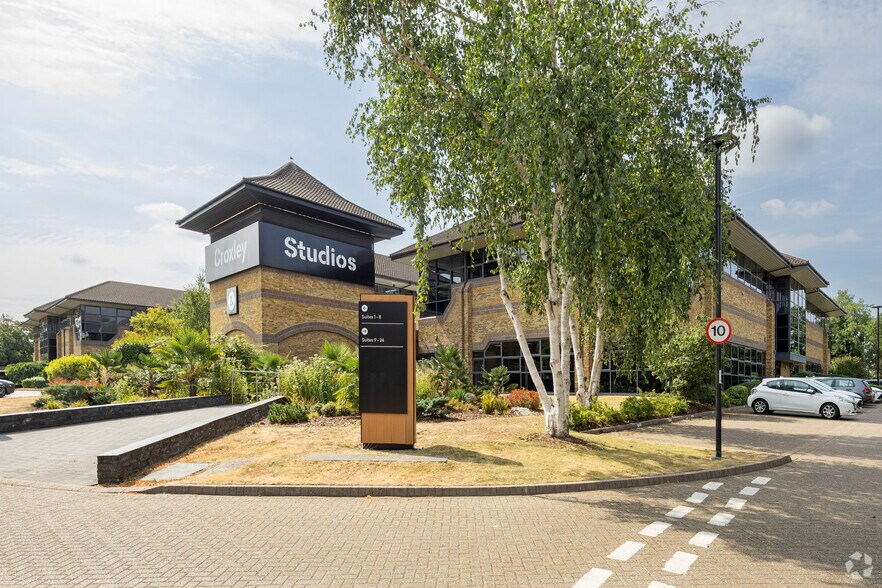 Hatters Ln, Watford à louer - Photo du bâtiment - Image 2 de 14