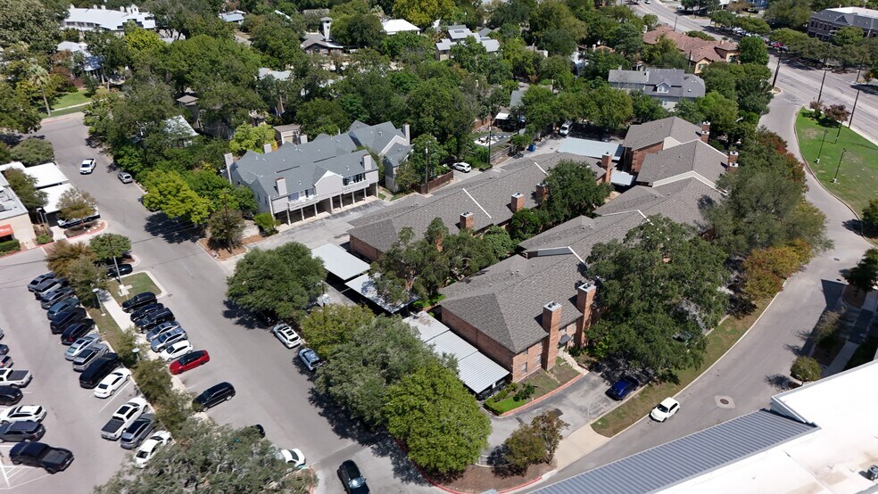 101 Fenimore, San Antonio, TX à vendre - Photo du bâtiment - Image 3 de 4