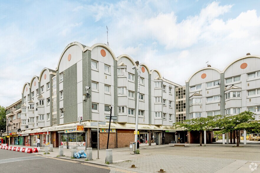 2 Pier Para, Londres à louer - Photo principale - Image 1 de 2