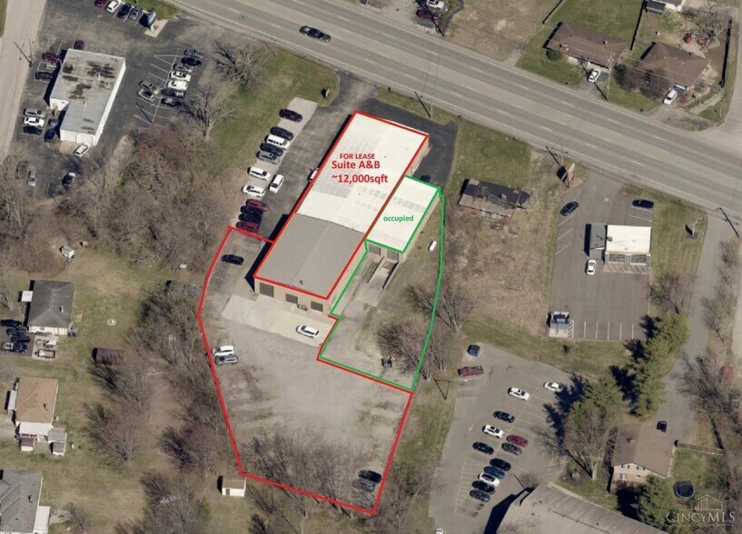 885 Ohio Pike, Cincinnati, OH à louer - Photo du bâtiment - Image 3 de 14