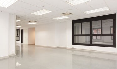 Avinguda de Madrid, 95, Barcelona, Barcelona for lease Interior Photo- Image 2 of 9