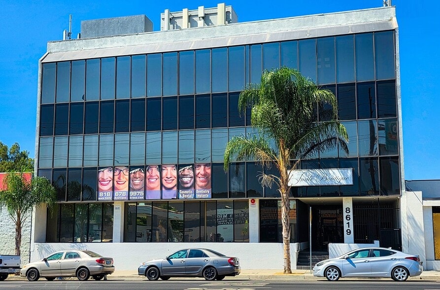 8619 Reseda Blvd, Northridge, CA for sale - Building Photo - Image 1 of 16