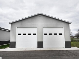 More details for 5932 Storage Loop dr, Traverse City, MI - Specialty for Sale