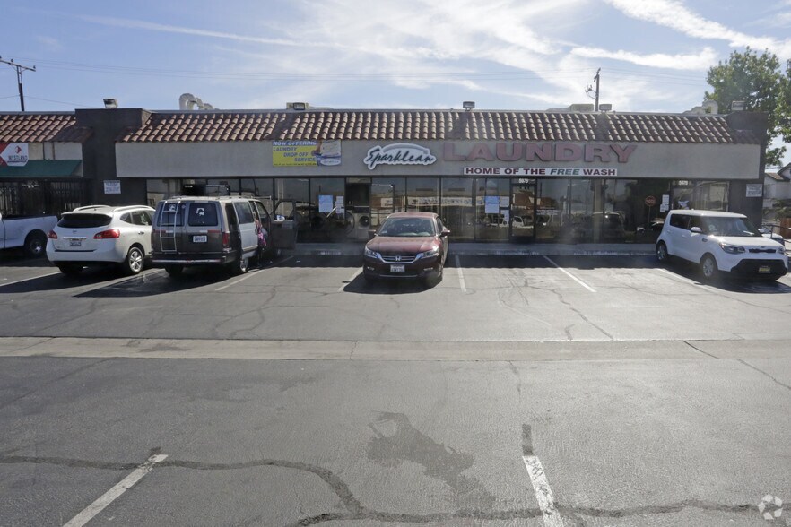 5936-5970 S Santa Fe Ave, Huntington Park, CA for lease - Building Photo - Image 1 of 5