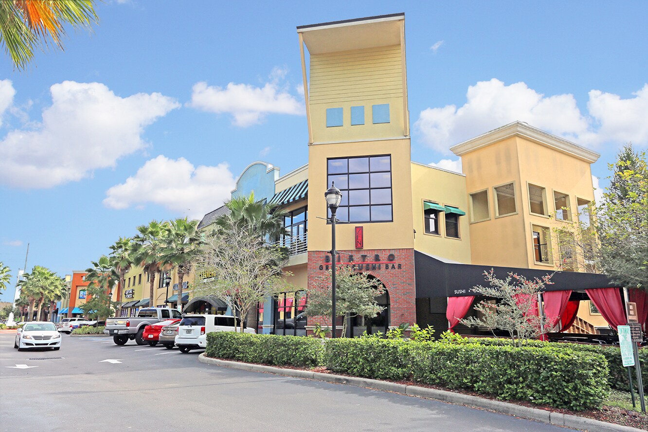 9540-9572 W Linebaugh Ave, Tampa, FL à vendre Photo du bâtiment- Image 1 de 1