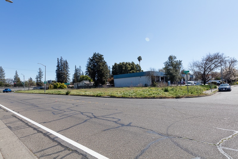 1343 Cleveland, Santa Rosa, CA à vendre - Photo du bâtiment - Image 2 de 10