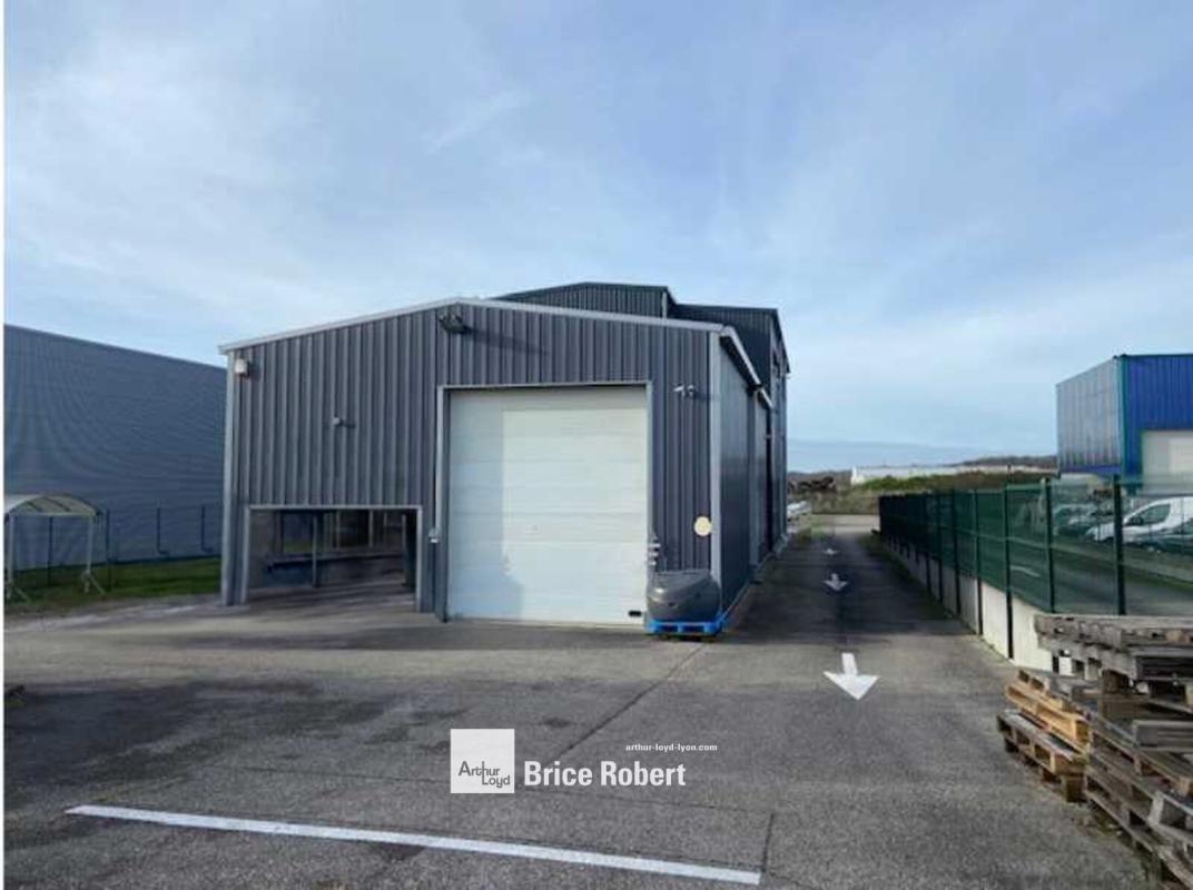 Flex in Béligneux for sale Building Photo- Image 1 of 10