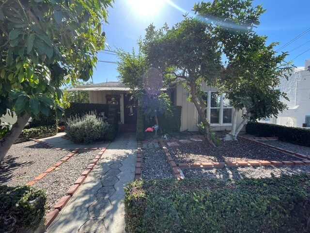 Plus de détails pour 2313 Glendale Blvd, Los Angeles, CA - Multi-résidentiel à vendre
