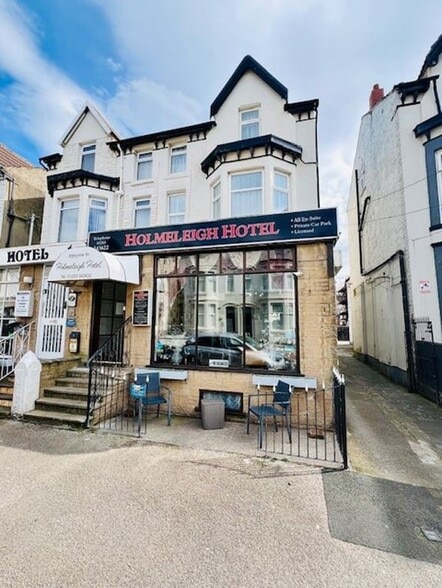 13 Withnell Rd, Blackpool à vendre - Photo principale - Image 1 de 12