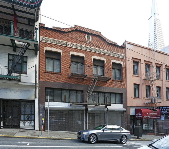 716-720 Sacramento St, San Francisco, CA for lease - Building Photo - Image 2 of 14